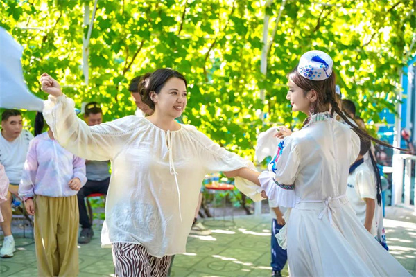 2024阿勒泰7天6晚秋日限定《我的阿勒泰》亲子营（新疆）