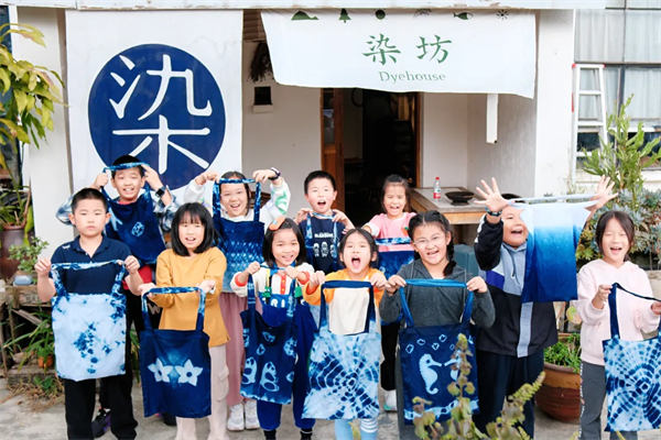 2025成都5天4晚熊猫义工体验亲子营-五一团期（四川）