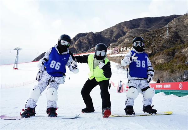 2026北京5天4晚营动未来滑雪冬令营-1v3（北京）
