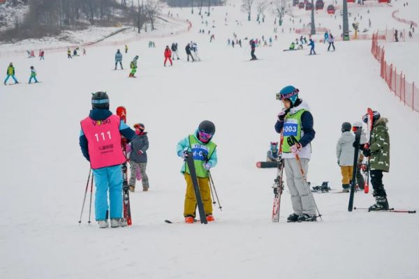 2024松花湖6天（亲子）滑雪冬令营-圣诞营（吉林）
